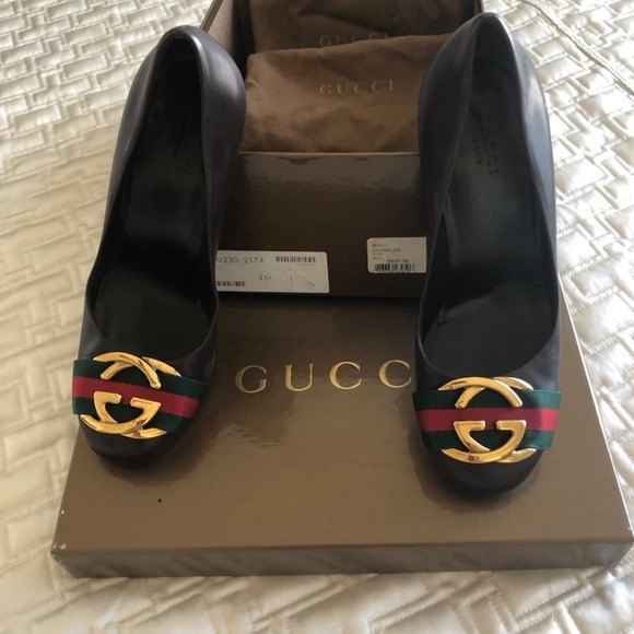 TRENDING GUCCI Leather Round-Toe Pumps - Picture 4 of 8